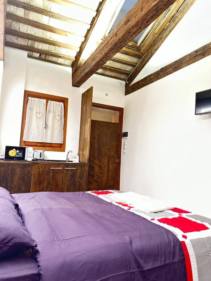 Venice Rainbow Apartments San Zaccaria Veneza Exterior foto