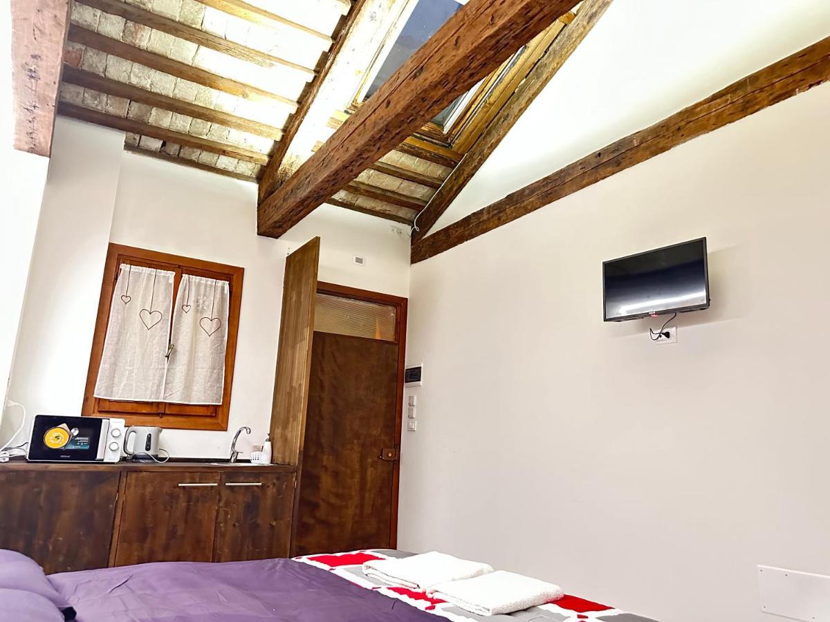 Venice Rainbow Apartments San Zaccaria Veneza Exterior foto